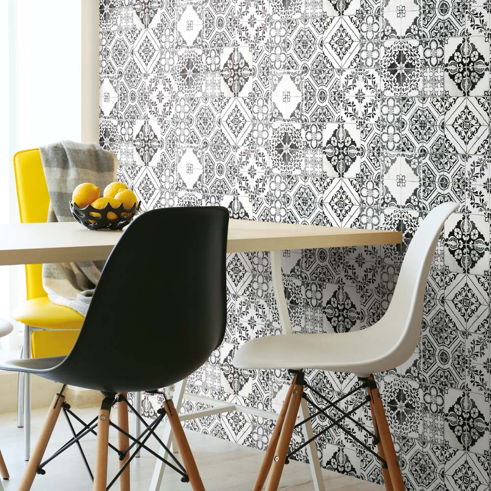RM - PEEL & STICK Wallpaper - Mediterrane Fliesen Schwarz
