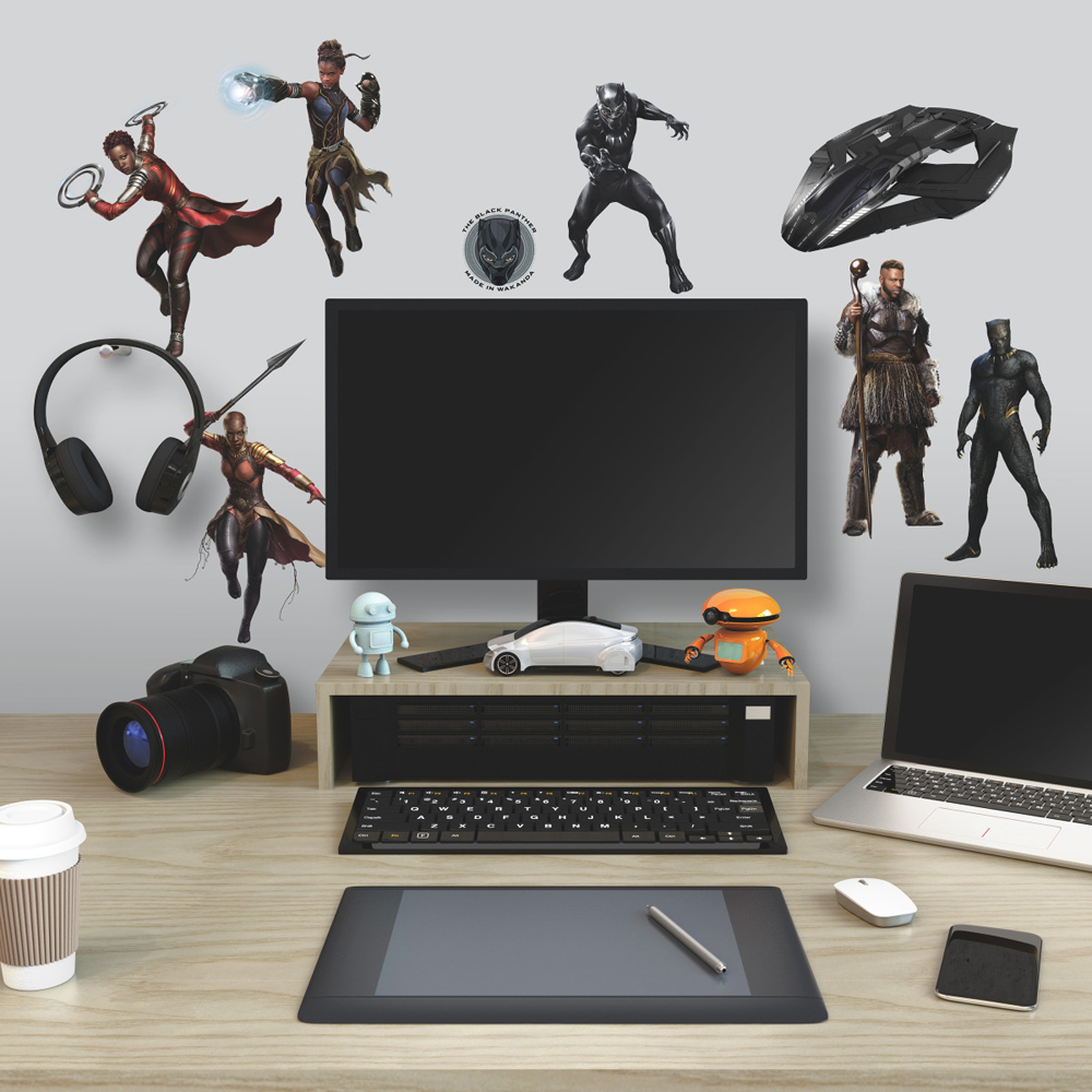 RM - BLACK PANTHER CHARACTERS PEEL AND STICK WALL DECALS